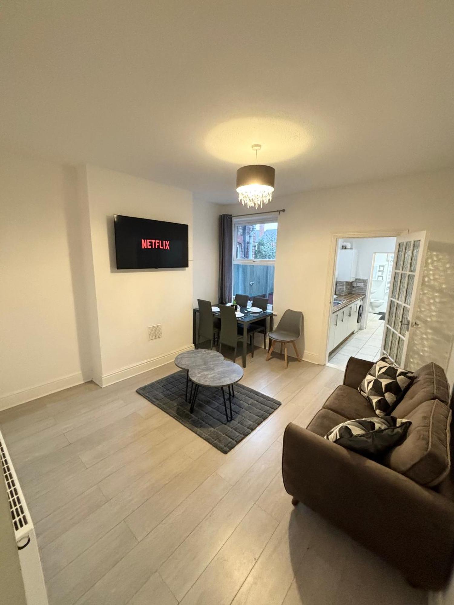 נוטינגהאם Forest Fields Luxury Apartments מראה חיצוני תמונה